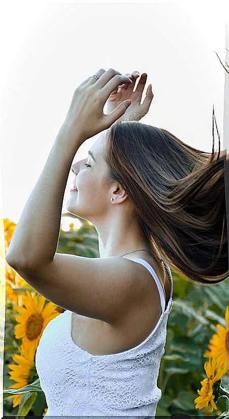 Caring for hair and skin in summer